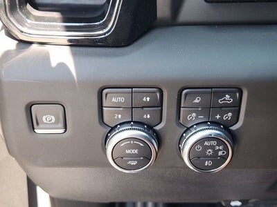 2025 GMC Sierra 1500 AT4X
