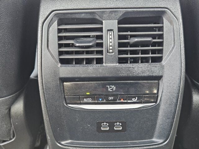 2024 BMW 3 Series 330i