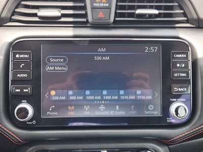 2025 Nissan Versa 1.6 SR