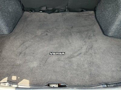 2025 Nissan Versa 1.6 SR