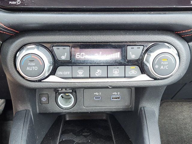 2024 Nissan Versa 1.6 SR