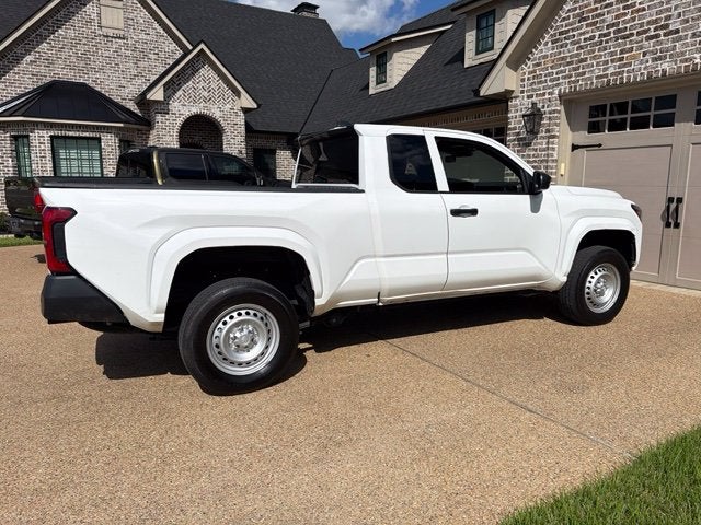 2025 Toyota Tacoma SR