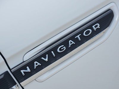2023 Lincoln Navigator L Reserve