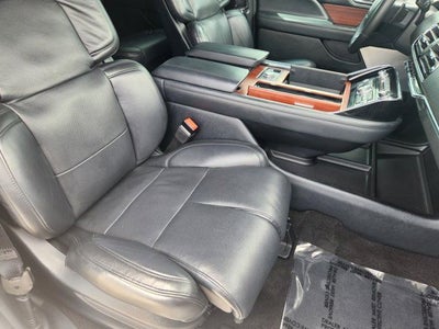 2023 Lincoln Navigator L Reserve