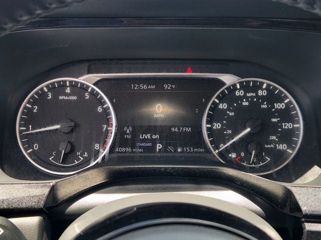 2022 Nissan Pathfinder SV