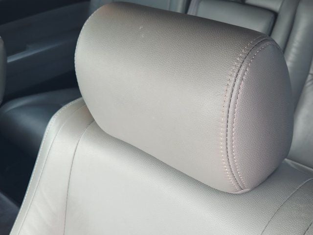 2018 Toyota Sequoia SR5 5.7L