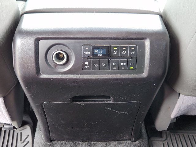 2018 Toyota Sequoia SR5 5.7L