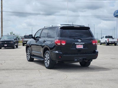 2018 Toyota Sequoia SR5 5.7L