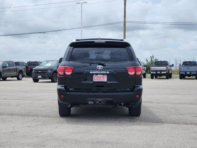 2018 Toyota Sequoia SR5 5.7L