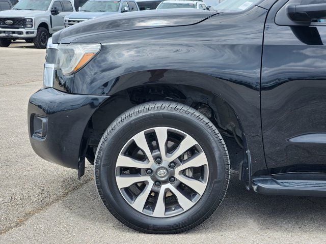 2018 Toyota Sequoia SR5 5.7L