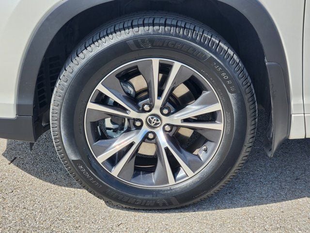2018 Toyota Highlander LE Plus