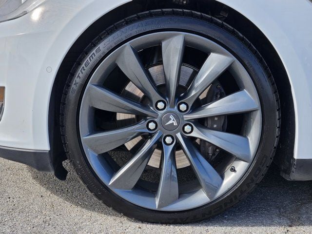 2015 Tesla Model S 85D