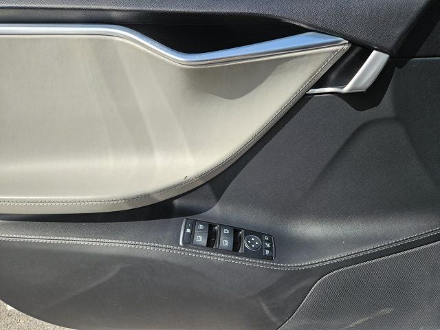 2015 Tesla Model S 85D