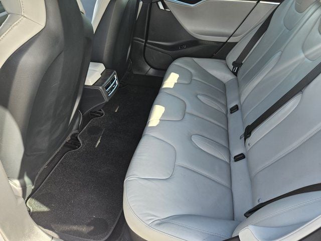 2015 Tesla Model S 85D