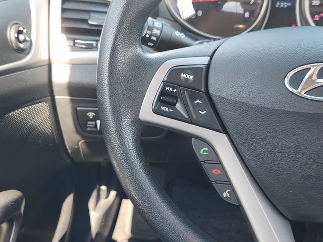 2014 Hyundai Veloster Base