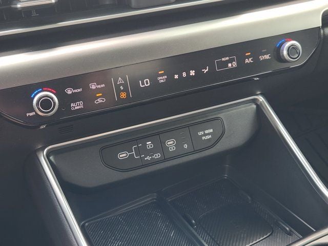 2025 Kia Carnival Hybrid SX