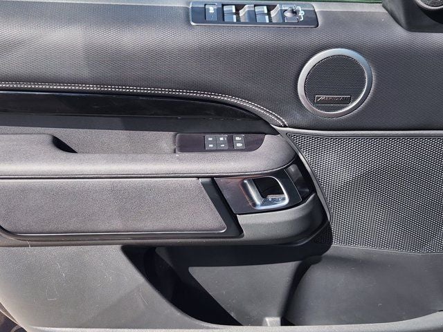 2023 Land Rover Discovery S R-Dynamic
