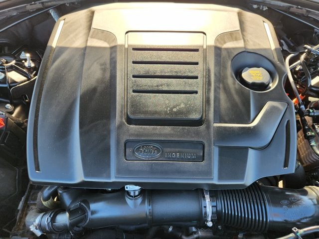 2025 Land Rover Range Rover Velar Dynamic SE