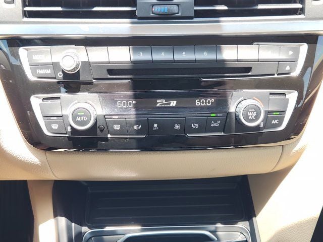 2016 BMW 3 Series 320i