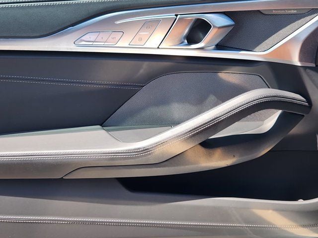 2025 BMW 8 Series 840i