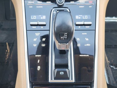 2018 Porsche Panamera 4