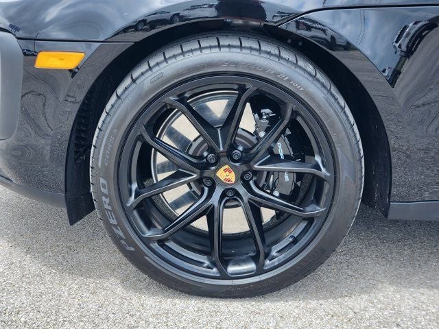 2026 Porsche Macan GTS