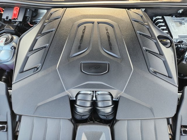 2025 Porsche Cayenne GTS