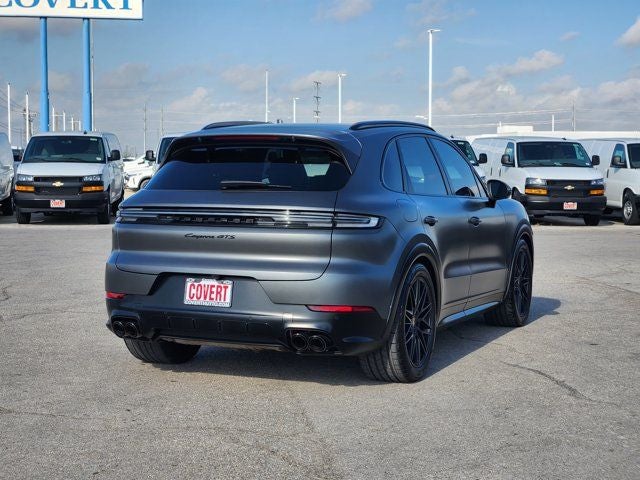 2025 Porsche Cayenne GTS