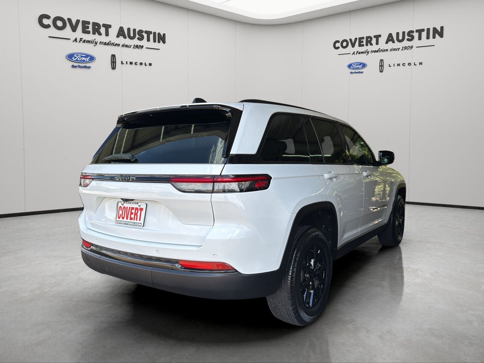 2024 Jeep Grand Cherokee Altitude