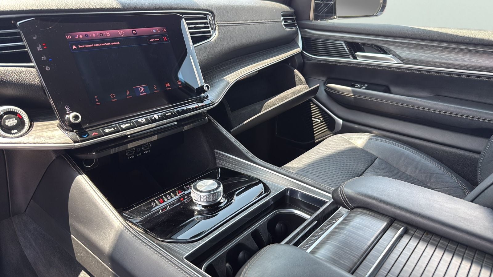 2024 Jeep Wagoneer L Series II