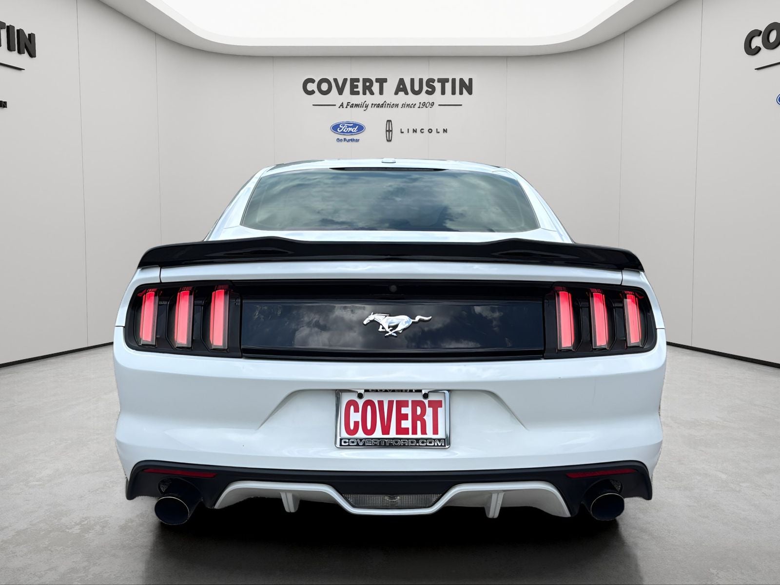 2016 Ford Mustang EcoBoost Premium