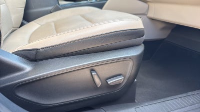 2020 Ford Escape Hybrid Titanium