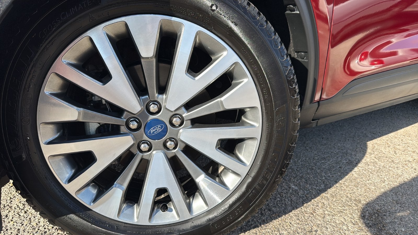2020 Ford Escape Hybrid Titanium