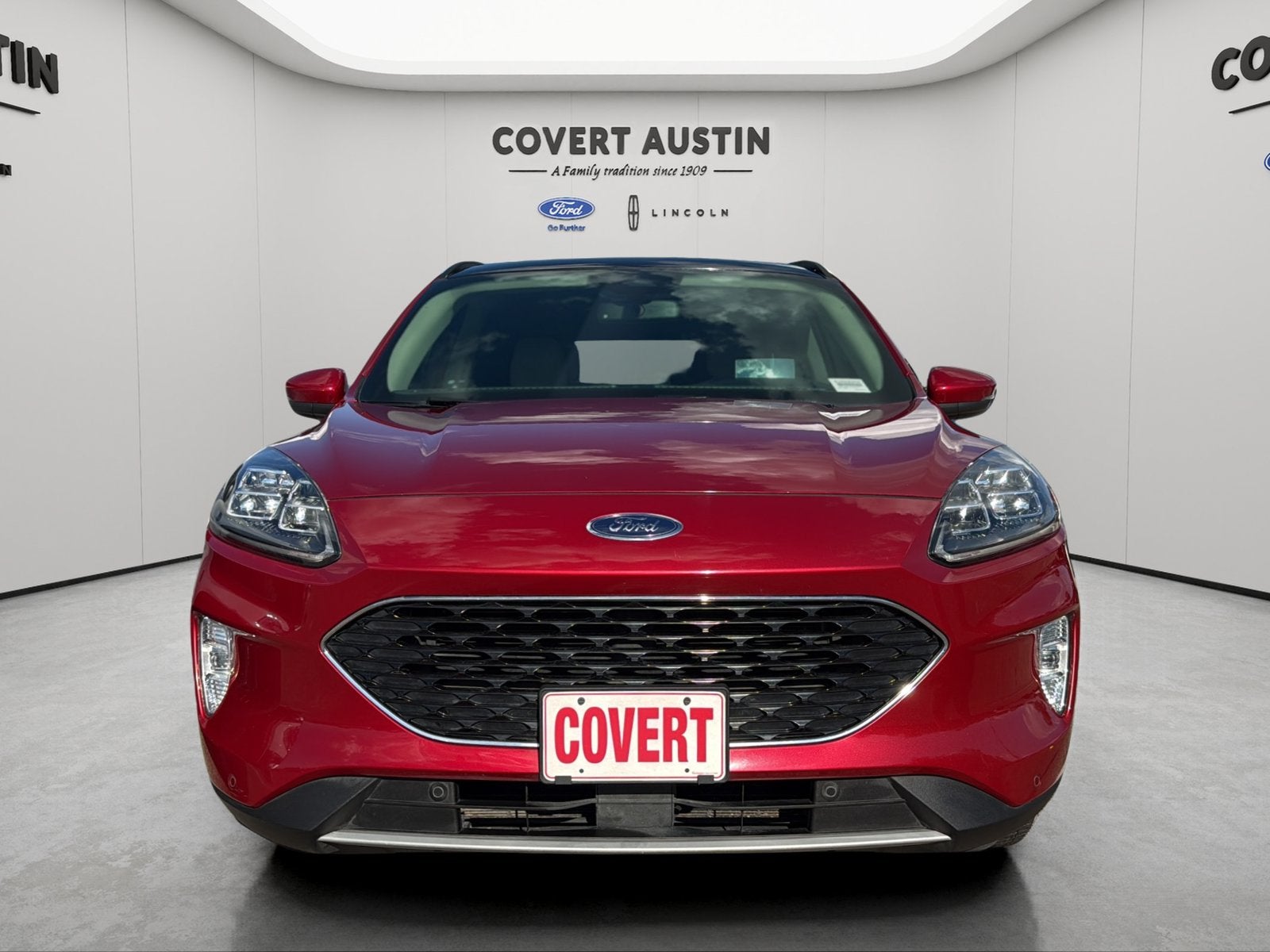 2020 Ford Escape Hybrid Titanium