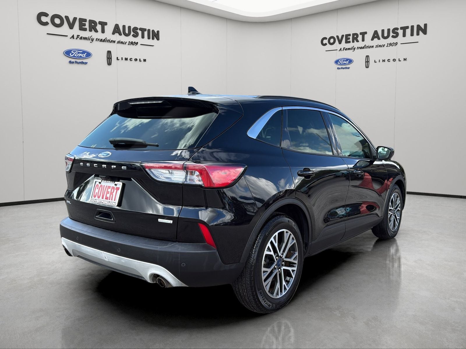 2020 Ford Escape SEL