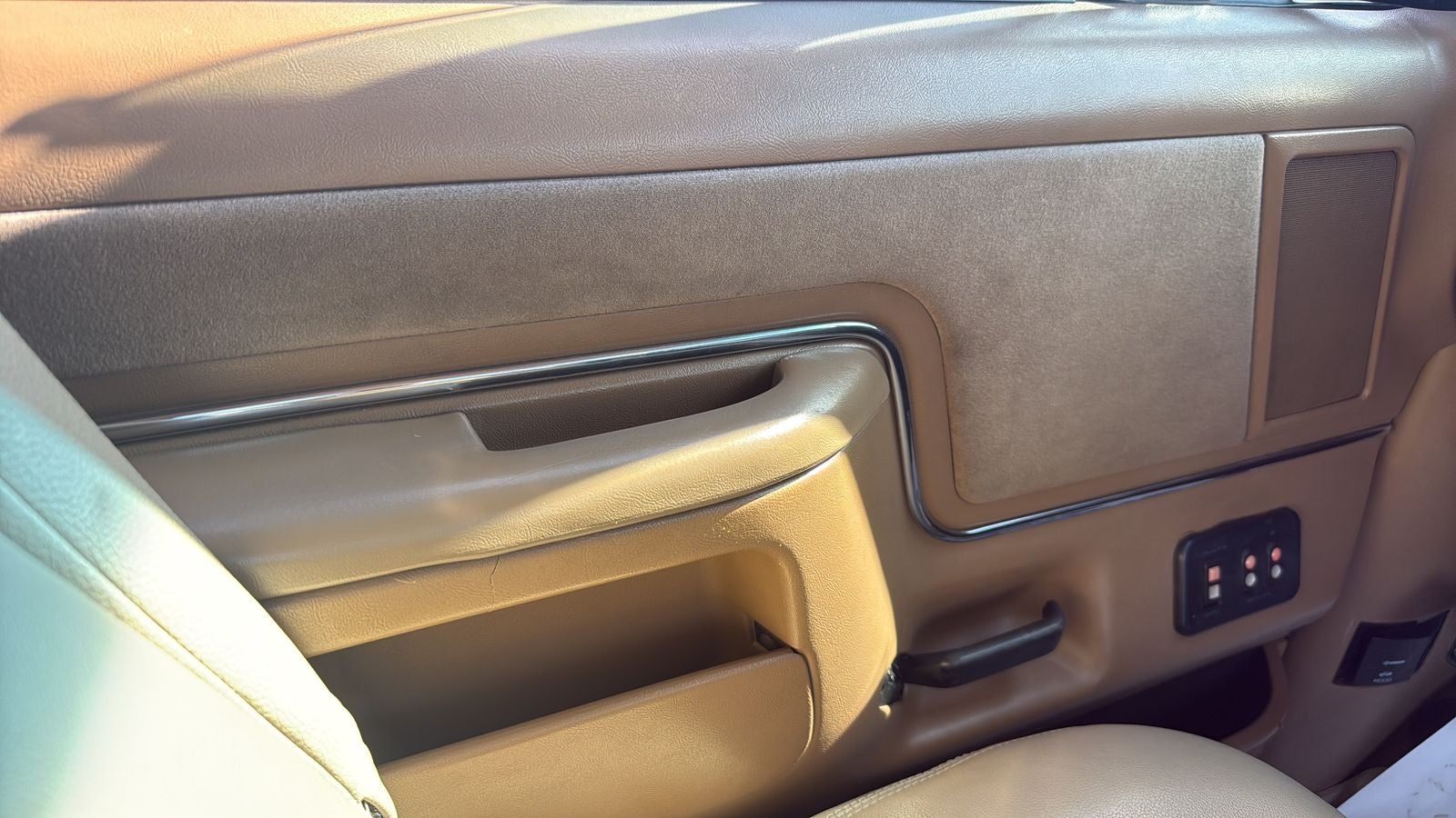 1988 Ford Bronco XLT