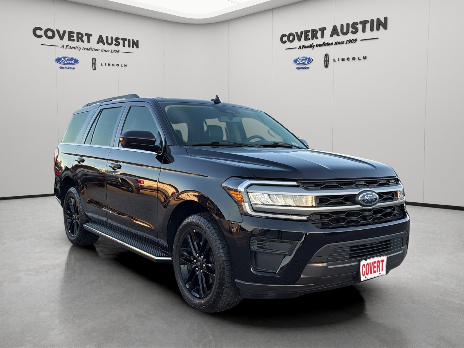 2023 Ford Expedition XLT