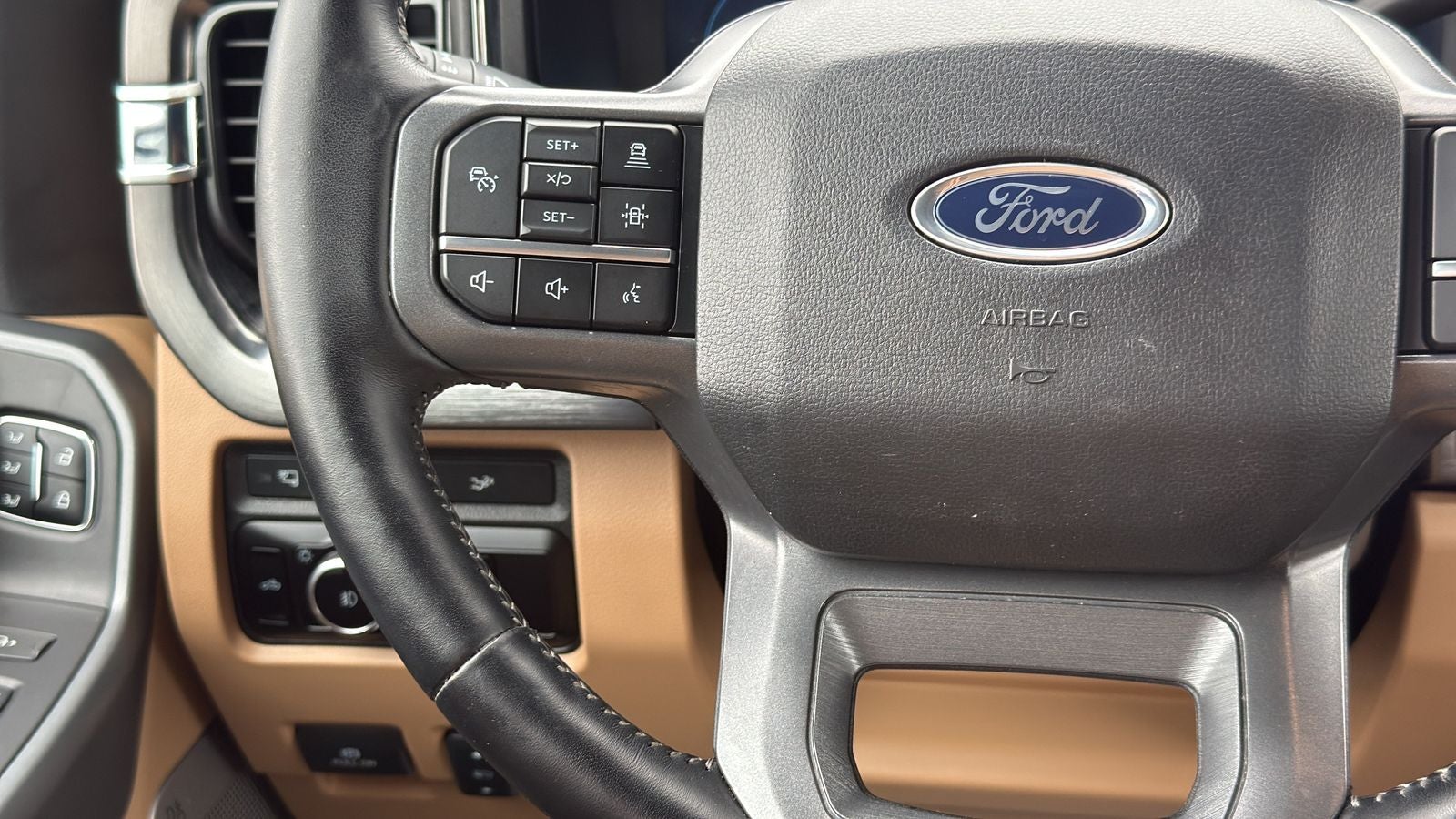 2023 Ford F-250SD Lariat