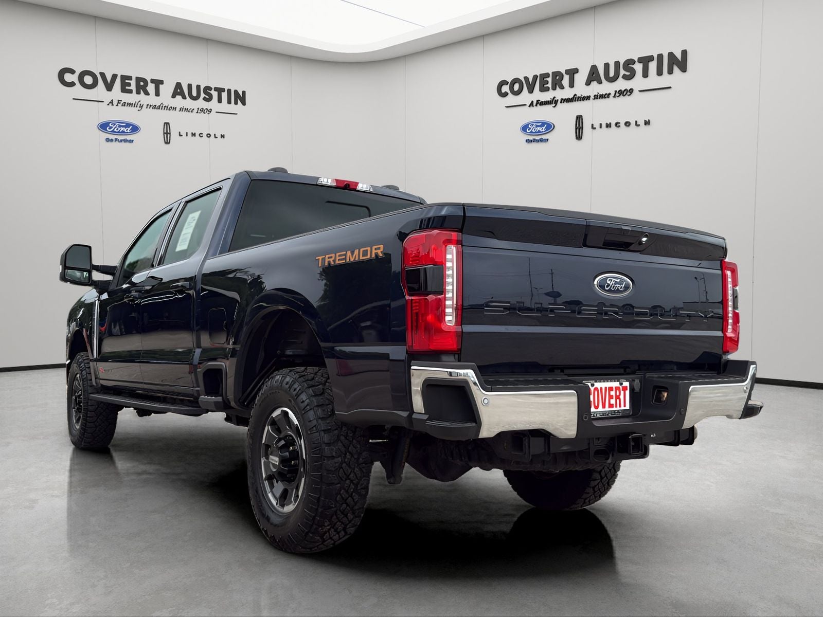 2023 Ford F-250SD Lariat