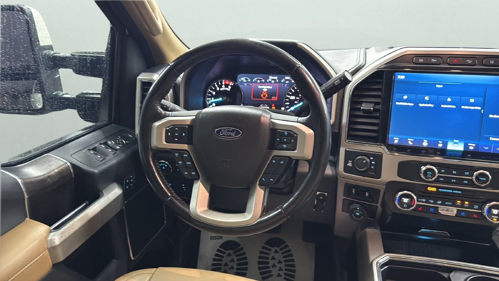 2022 Ford F-250SD Lariat