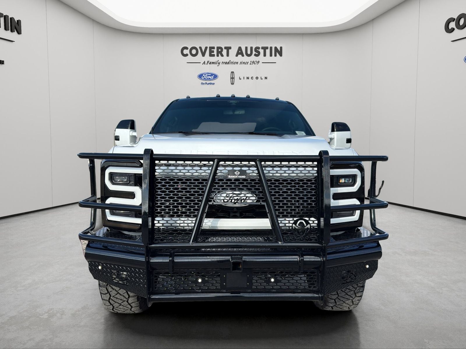 2026 Ford F-350SD Platinum