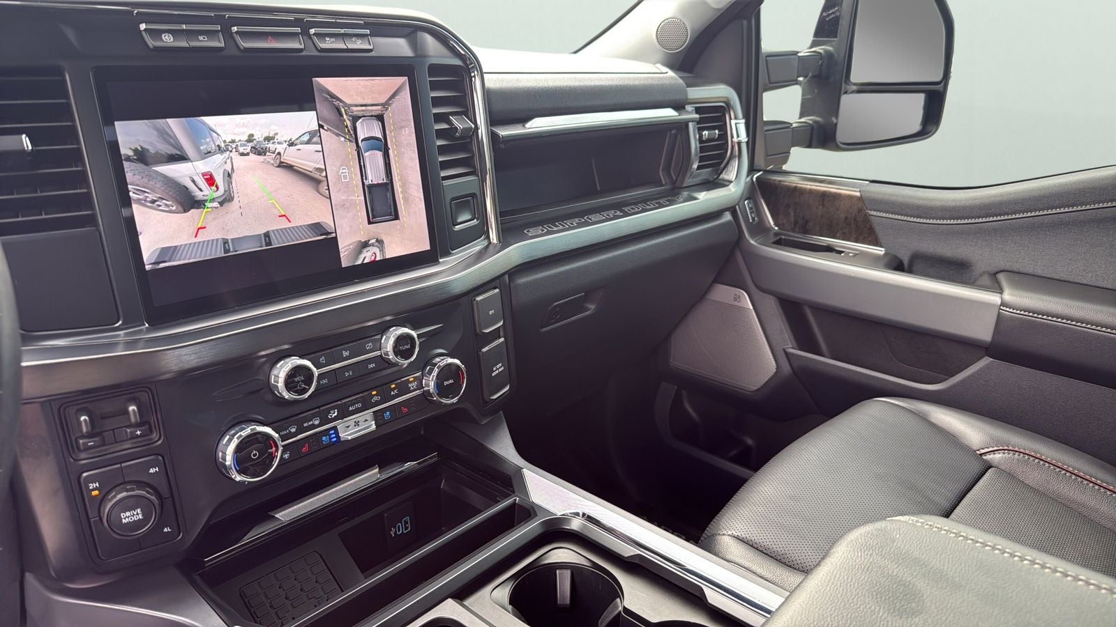2024 Ford F-350SD Lariat