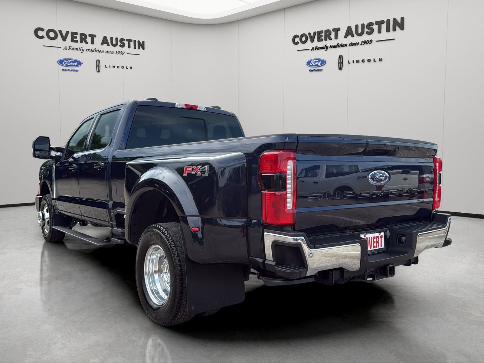 2024 Ford F-350SD Lariat