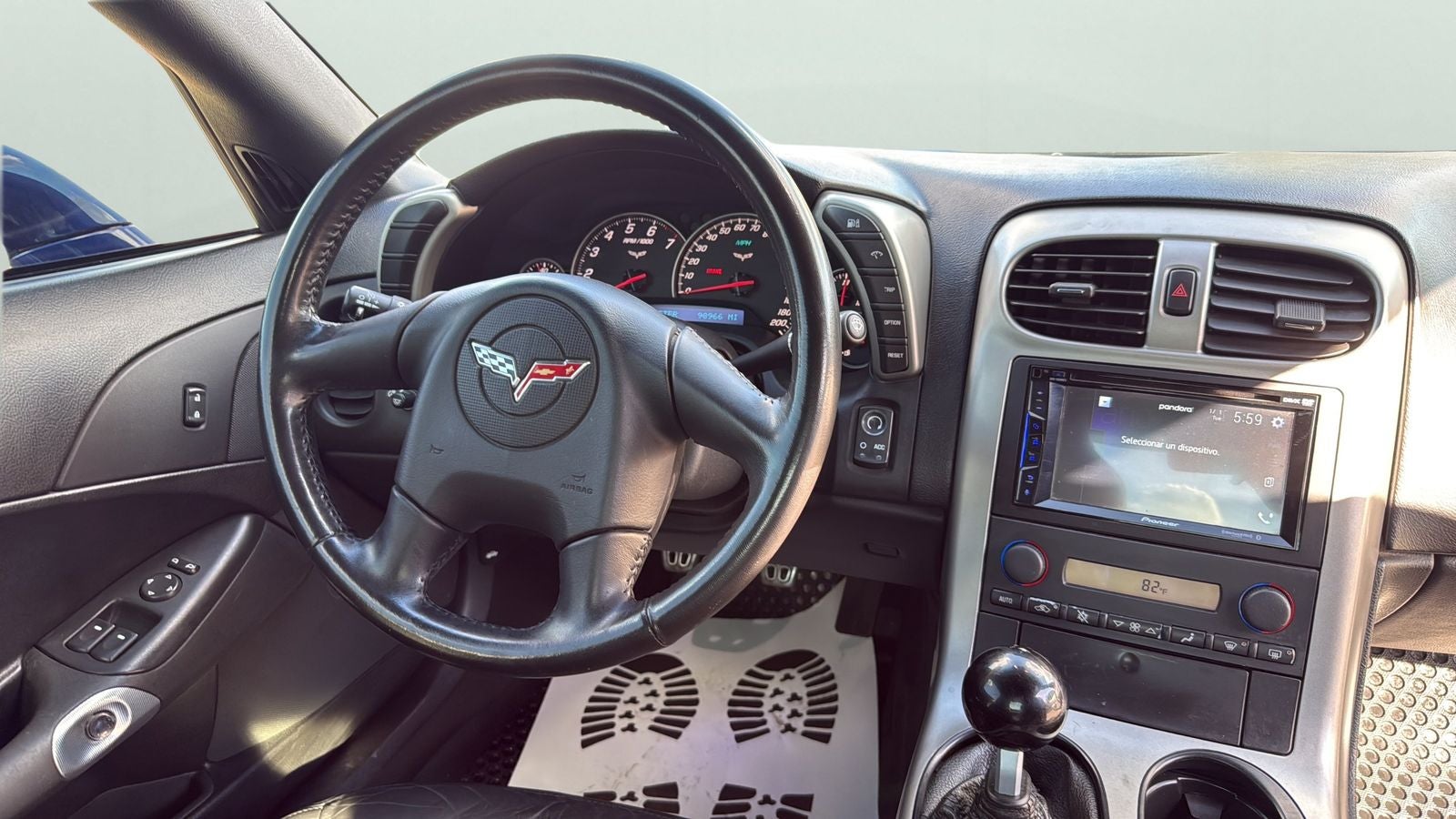 2005 Chevrolet Corvette Base