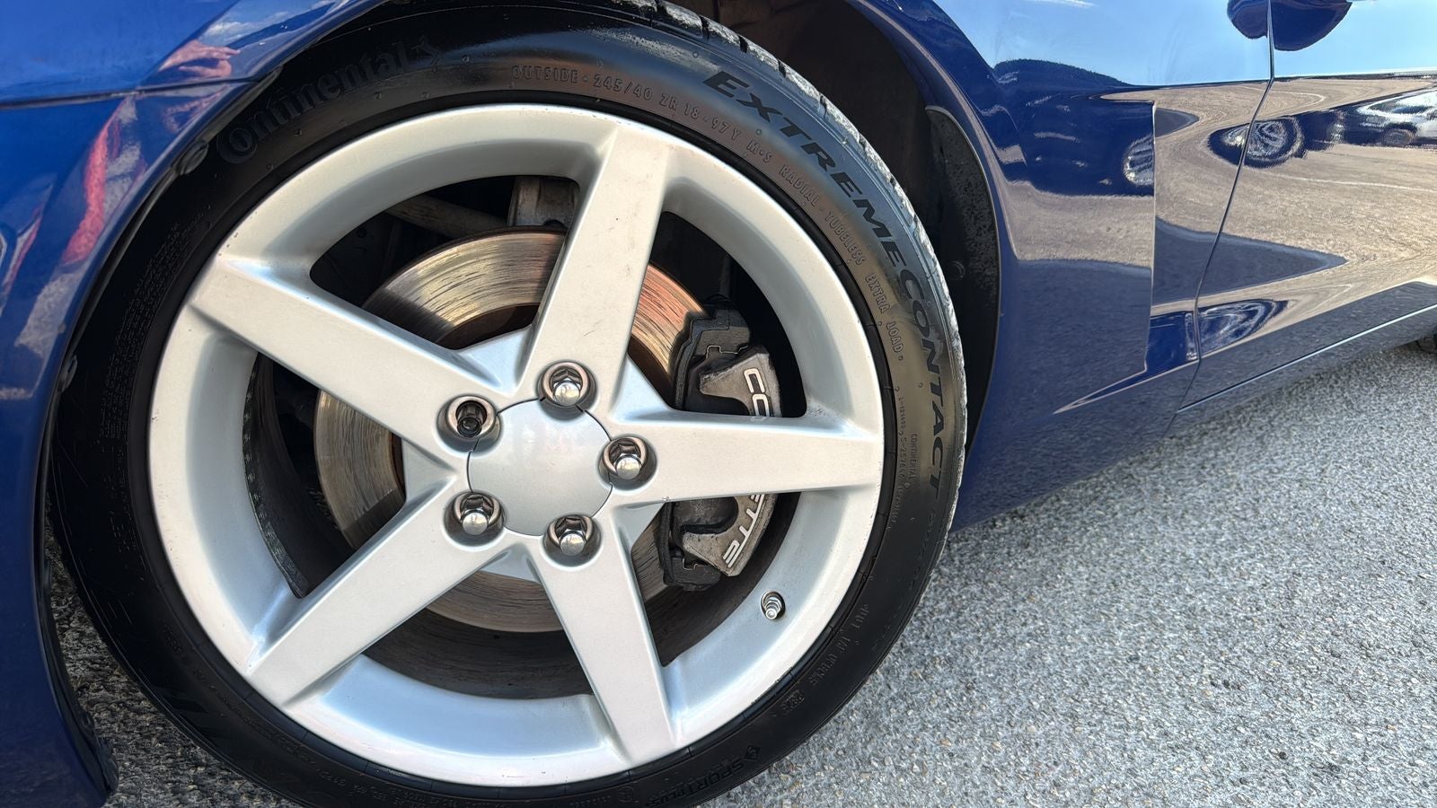 2005 Chevrolet Corvette Base