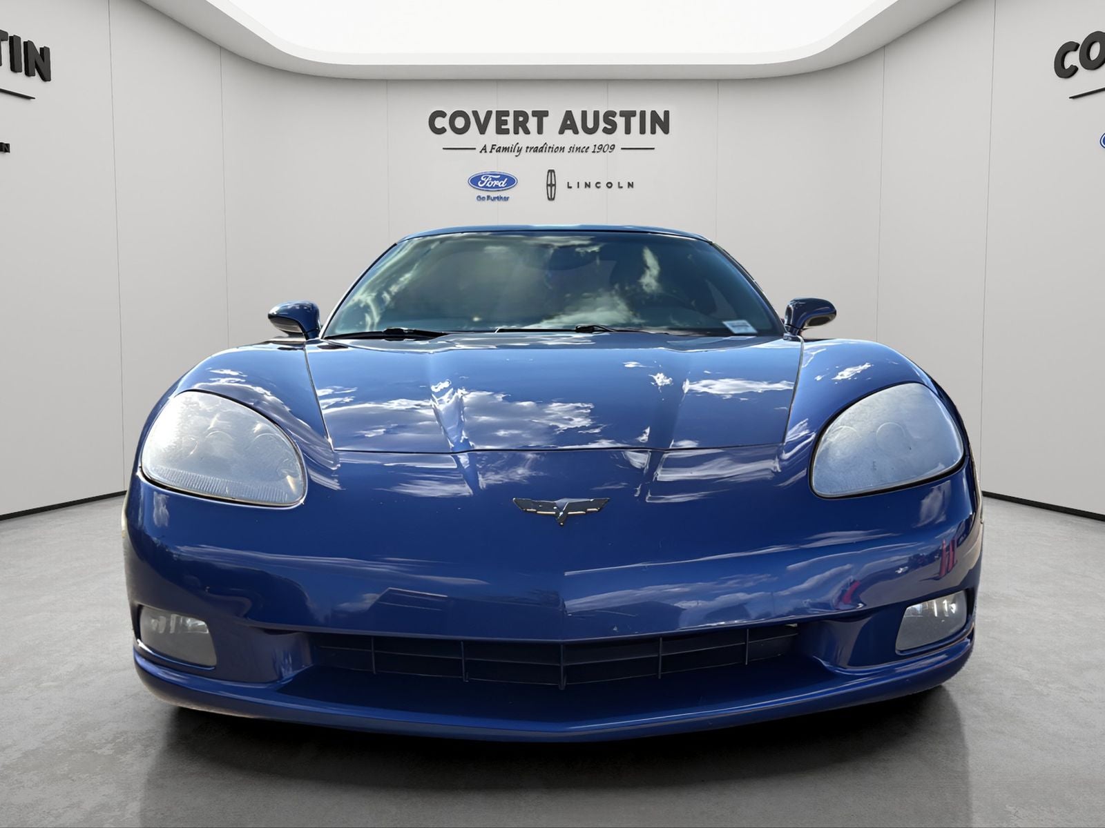 2005 Chevrolet Corvette Base