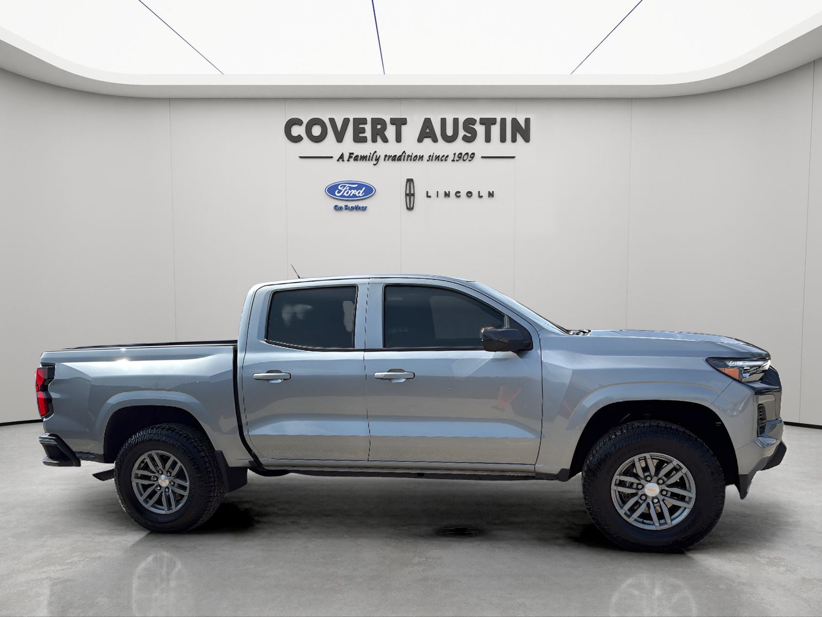 2025 Chevrolet Colorado Work Truck