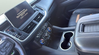 2022 GMC Yukon AT4