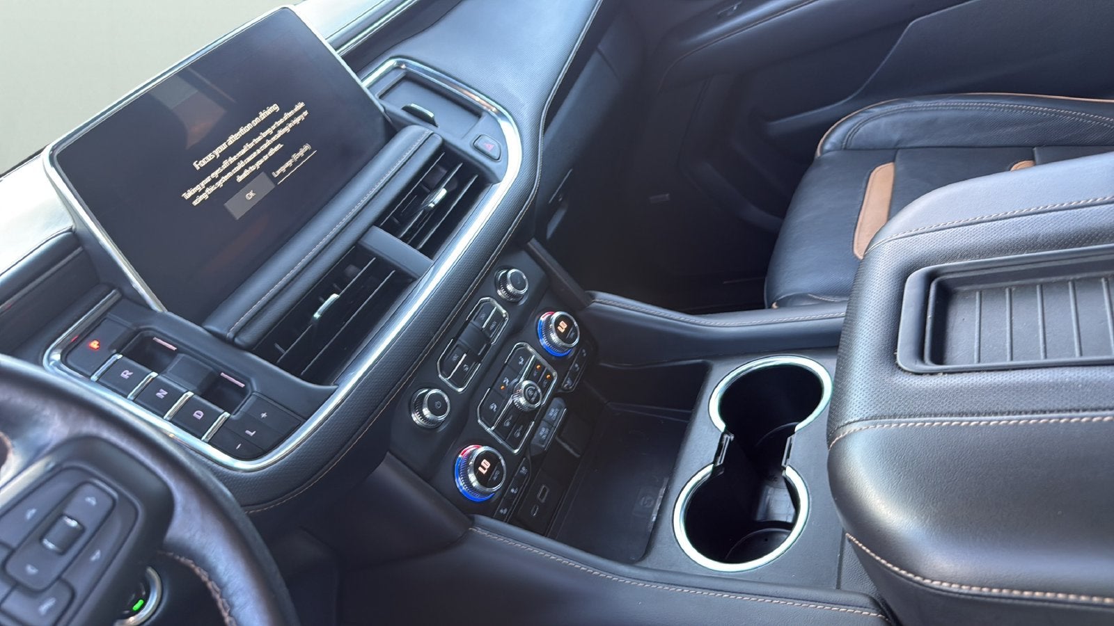2022 GMC Yukon AT4