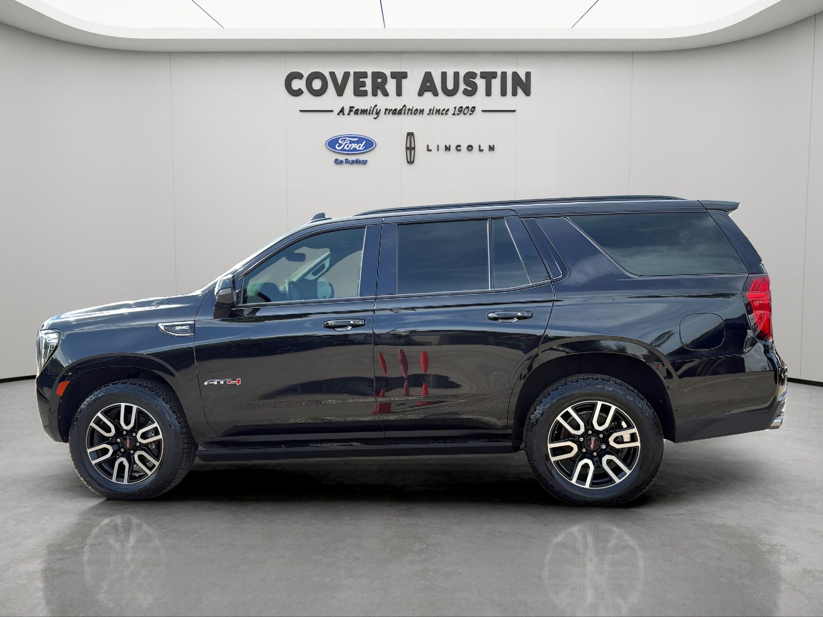 2022 GMC Yukon AT4